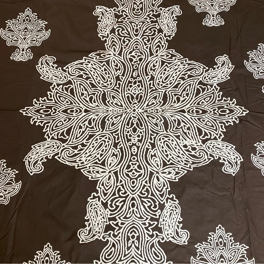 EUC Threshold Target Brown and Cream Fabric Shower Curtain
